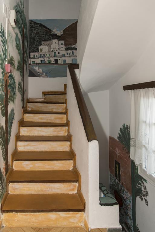 Mary Rooms Adamantas  Bagian luar foto