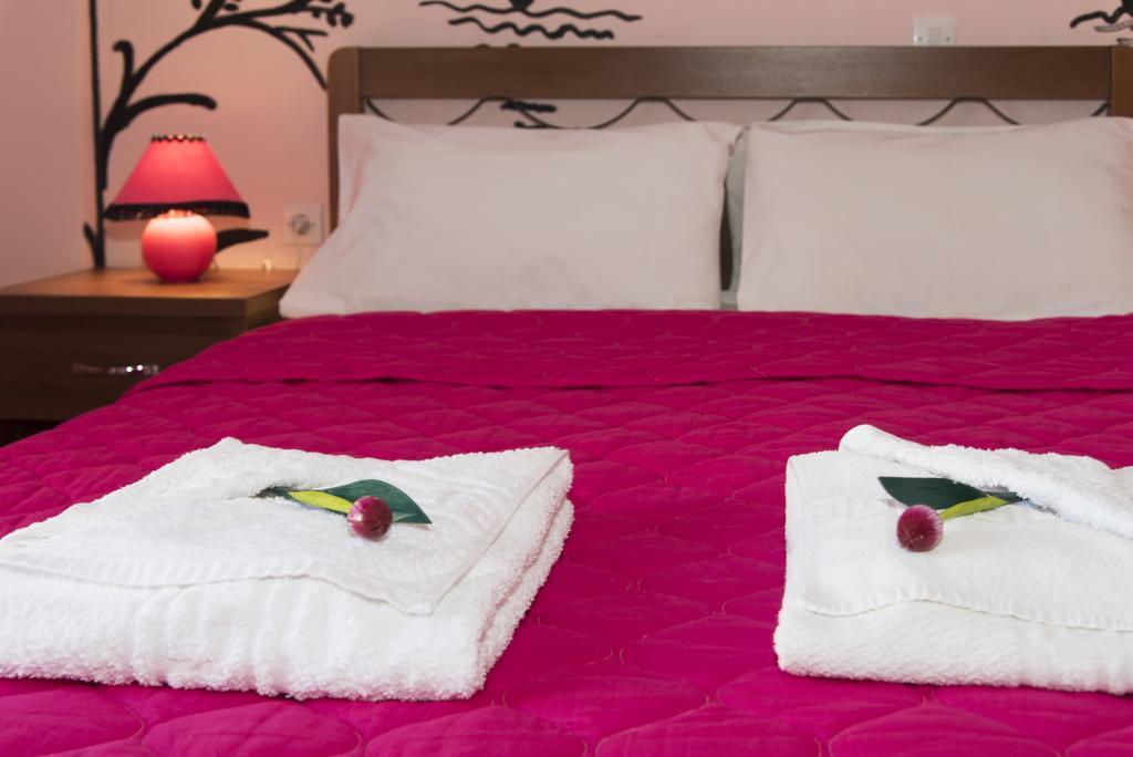 Mary Rooms Adamantas  Bagian luar foto